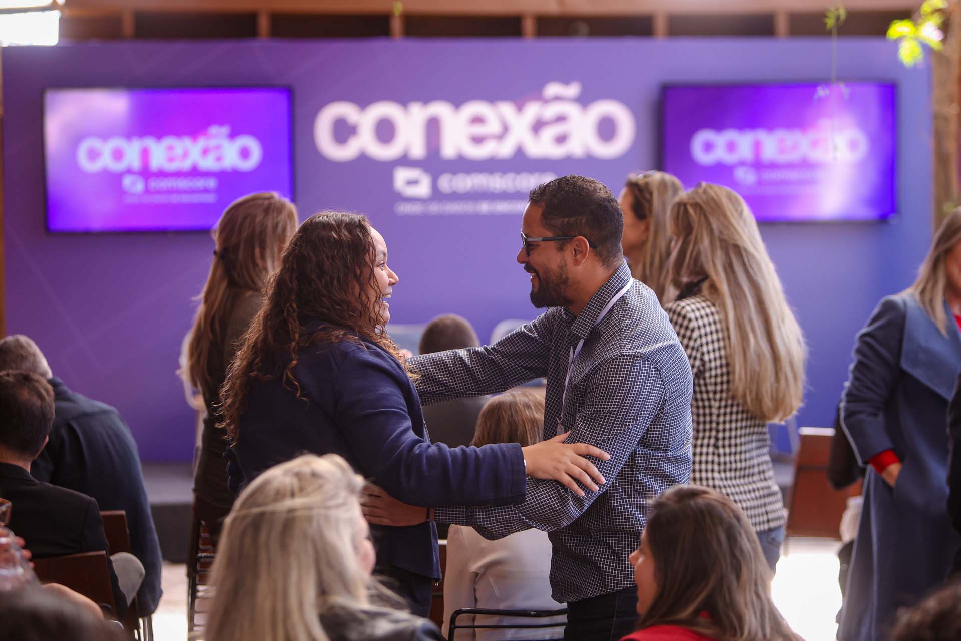Conexão Comscore: Onde os Dados se Encontram